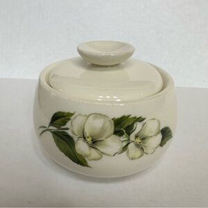 Vintage Homer Laughlin Rhythm White FlowerSugar Bowl
